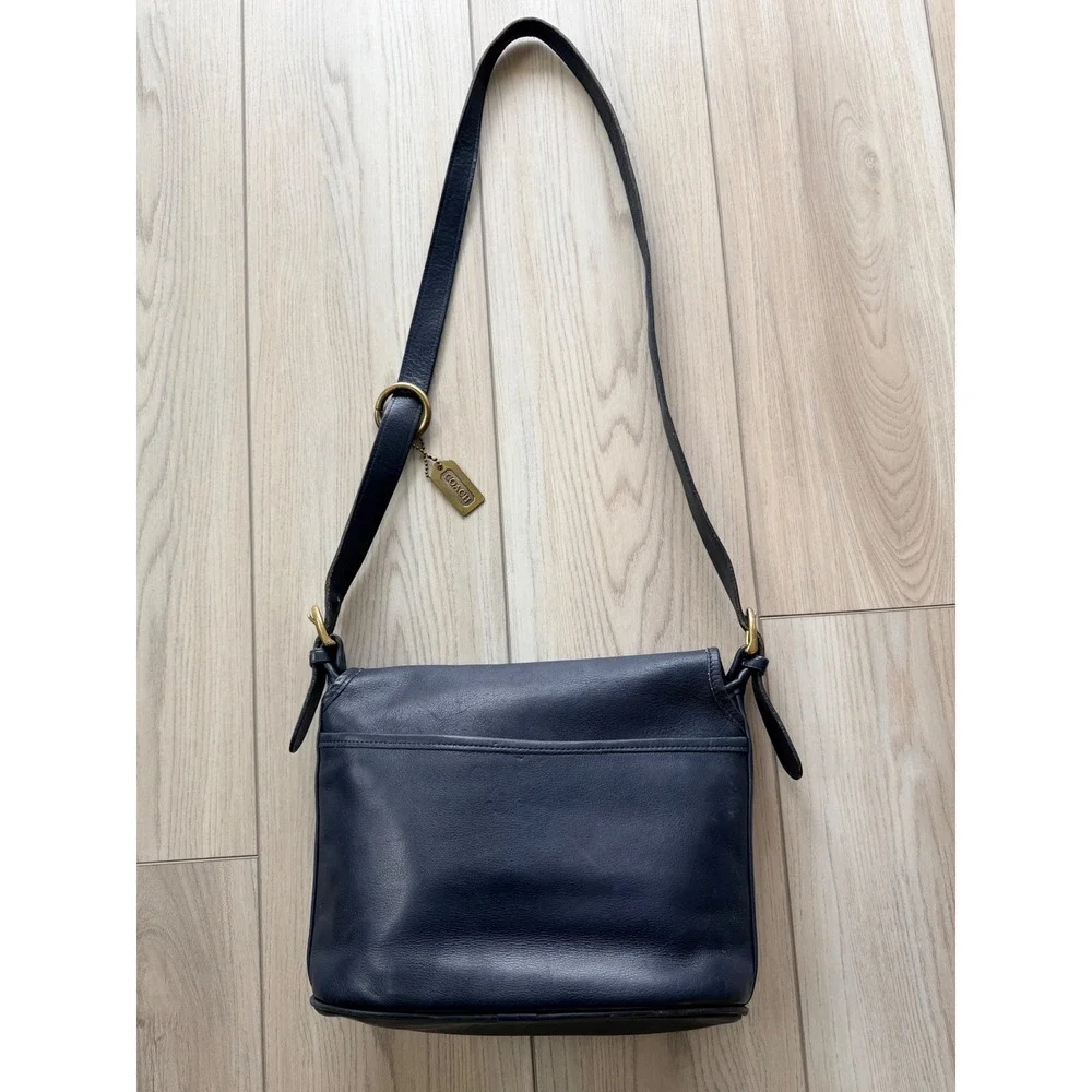 Vintage Coach Patricia's Legacy Bag Men OS Navy Blue Leather Crossbody 4150